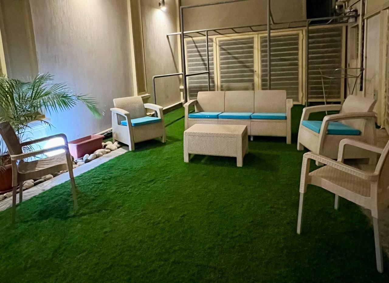 Paradise Studios Sheikh Zayed City Esterno foto